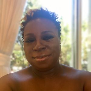 Meet your Posher, Theresa